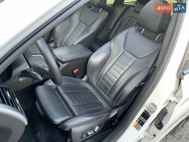 Белый БМВ iX3, объемом двигателя 0 л и пробегом 179 тыс. км за 27500 $, фото 21 на Automoto.ua