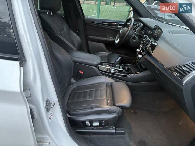 Белый БМВ iX3, объемом двигателя 0 л и пробегом 154 тыс. км за 28900 $, фото 21 на Automoto.ua