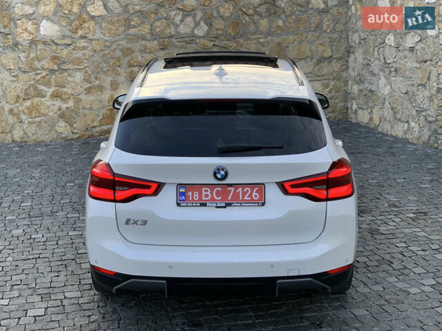 Белый БМВ iX3, объемом двигателя 0 л и пробегом 179 тыс. км за 27500 $, фото 10 на Automoto.ua