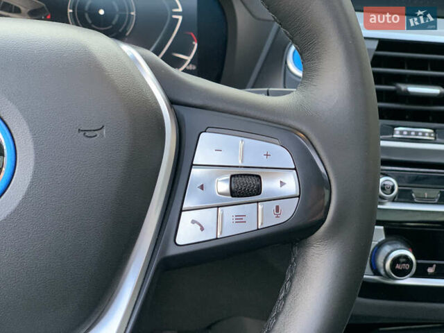 Белый БМВ iX3, объемом двигателя 0 л и пробегом 179 тыс. км за 27500 $, фото 31 на Automoto.ua