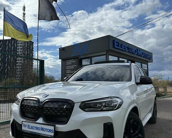 Білий БМВ iX3, об'ємом двигуна 0 л та пробігом 18 тис. км за 43777 $, фото 4 на Automoto.ua