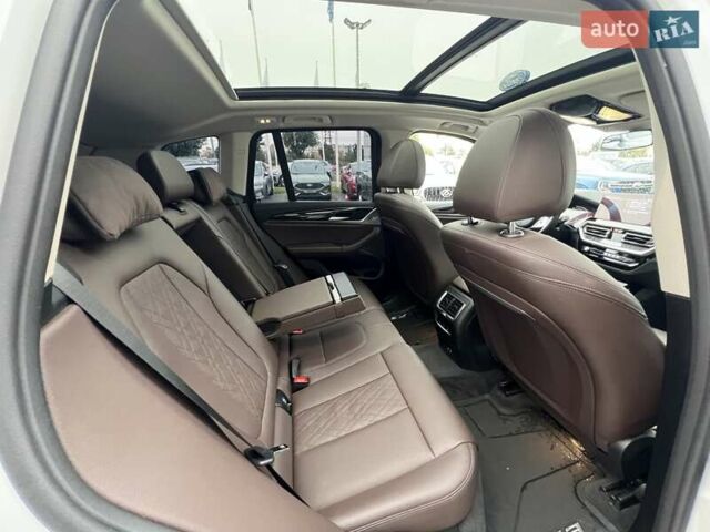 Білий БМВ iX3, об'ємом двигуна 0 л та пробігом 44 тис. км за 38539 $, фото 22 на Automoto.ua