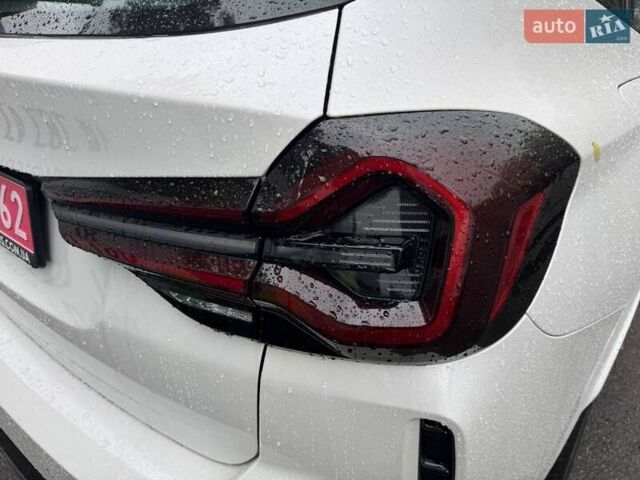 Белый БМВ iX3, объемом двигателя 0 л и пробегом 5 тыс. км за 42000 $, фото 7 на Automoto.ua