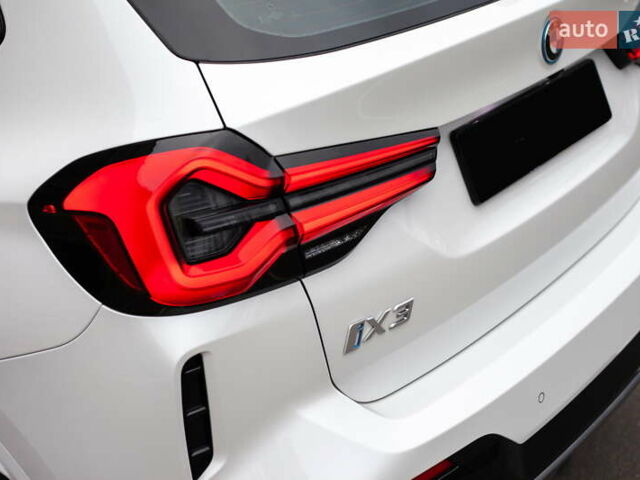 Білий БМВ iX3, об'ємом двигуна 0 л та пробігом 4 тис. км за 39700 $, фото 8 на Automoto.ua