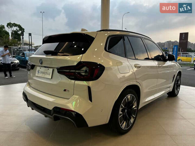 Белый БМВ iX3, объемом двигателя 0 л и пробегом 9 тыс. км за 34200 $, фото 5 на Automoto.ua