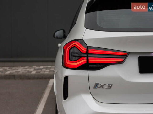 Білий БМВ iX3, об'ємом двигуна 0 л та пробігом 4 тис. км за 39700 $, фото 7 на Automoto.ua