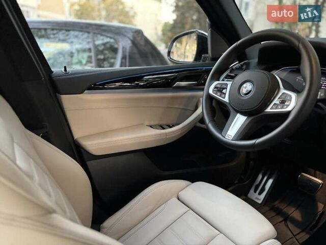 Белый БМВ iX3, объемом двигателя 0 л и пробегом 1 тыс. км за 50500 $, фото 53 на Automoto.ua