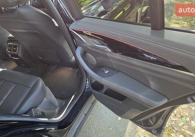 Черный БМВ iX3, объемом двигателя 0 л и пробегом 162 тыс. км за 31999 $, фото 14 на Automoto.ua