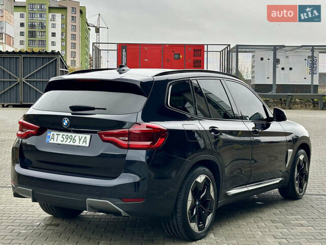 Черный БМВ iX3, объемом двигателя 0 л и пробегом 68 тыс. км за 32900 $, фото 4 на Automoto.ua
