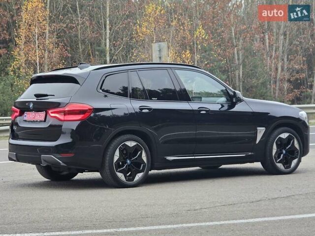 Черный БМВ iX3, объемом двигателя 0 л и пробегом 79 тыс. км за 34999 $, фото 8 на Automoto.ua
