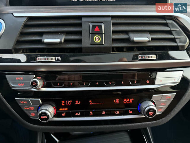 Черный БМВ iX3, объемом двигателя 0 л и пробегом 139 тыс. км за 35200 $, фото 30 на Automoto.ua