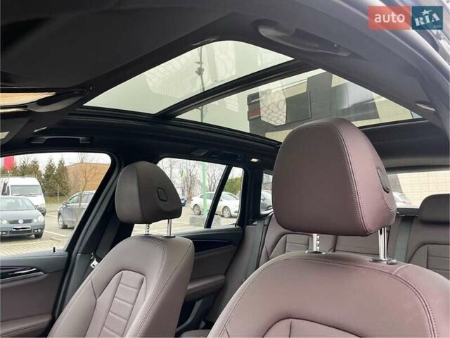 Чорний БМВ iX3, об'ємом двигуна 0 л та пробігом 97 тис. км за 31700 $, фото 21 на Automoto.ua