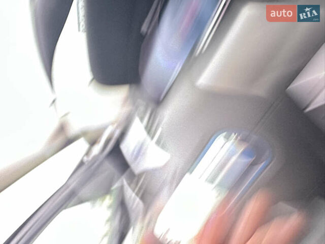 Черный БМВ iX3, объемом двигателя 0 л и пробегом 154 тыс. км за 29900 $, фото 20 на Automoto.ua