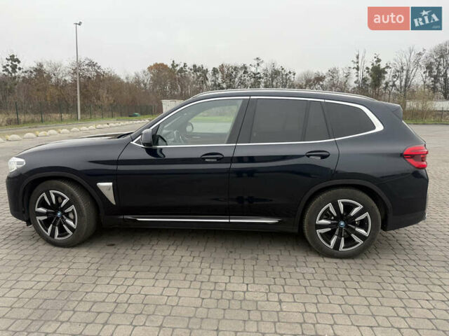Черный БМВ iX3, объемом двигателя 0 л и пробегом 139 тыс. км за 35200 $, фото 3 на Automoto.ua