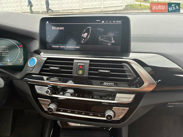 Чорний БМВ iX3, об'ємом двигуна 0 л та пробігом 147 тис. км за 29000 $, фото 25 на Automoto.ua