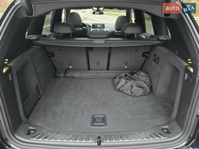 Черный БМВ iX3, объемом двигателя 0 л и пробегом 79 тыс. км за 34999 $, фото 43 на Automoto.ua