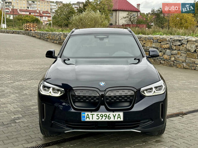 Черный БМВ iX3, объемом двигателя 0 л и пробегом 68 тыс. км за 32900 $, фото 1 на Automoto.ua