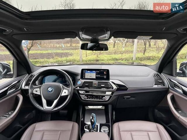 Чорний БМВ iX3, об'ємом двигуна 0 л та пробігом 97 тис. км за 31700 $, фото 33 на Automoto.ua