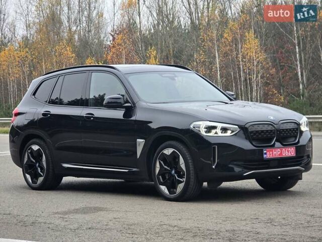 Черный БМВ iX3, объемом двигателя 0 л и пробегом 79 тыс. км за 34999 $, фото 10 на Automoto.ua