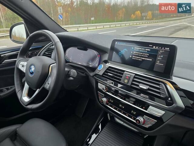 Черный БМВ iX3, объемом двигателя 0 л и пробегом 79 тыс. км за 34999 $, фото 94 на Automoto.ua