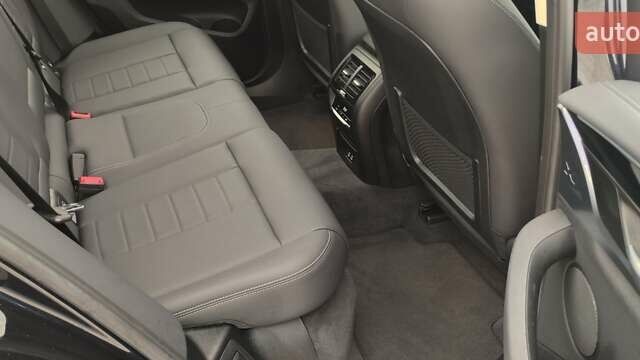 Чорний БМВ iX3, об'ємом двигуна 0 л та пробігом 109 тис. км за 30500 $, фото 9 на Automoto.ua