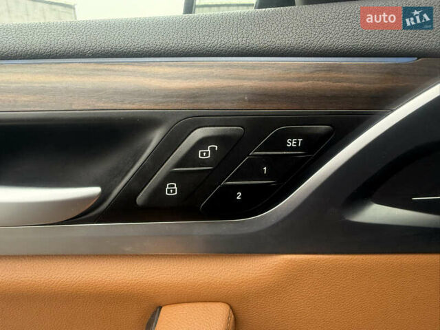 Черный БМВ iX3, объемом двигателя 0 л и пробегом 139 тыс. км за 35200 $, фото 18 на Automoto.ua