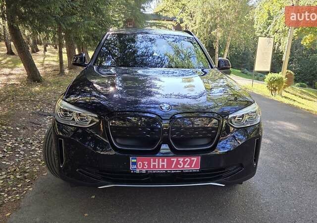 Черный БМВ iX3, объемом двигателя 0 л и пробегом 162 тыс. км за 31999 $, фото 1 на Automoto.ua