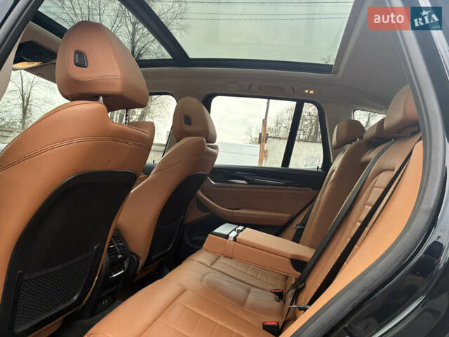 Чорний БМВ iX3, об'ємом двигуна 0 л та пробігом 147 тис. км за 29000 $, фото 17 на Automoto.ua