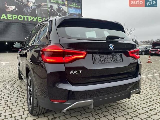 Чорний БМВ iX3, об'ємом двигуна 0 л та пробігом 97 тис. км за 31700 $, фото 9 на Automoto.ua