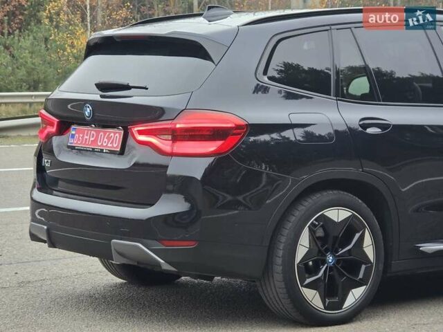Черный БМВ iX3, объемом двигателя 0 л и пробегом 79 тыс. км за 34999 $, фото 36 на Automoto.ua