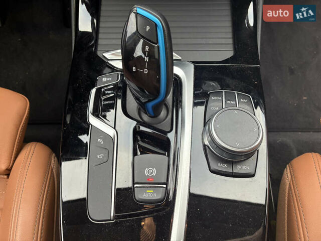 Чорний БМВ iX3, об'ємом двигуна 0 л та пробігом 147 тис. км за 29000 $, фото 23 на Automoto.ua