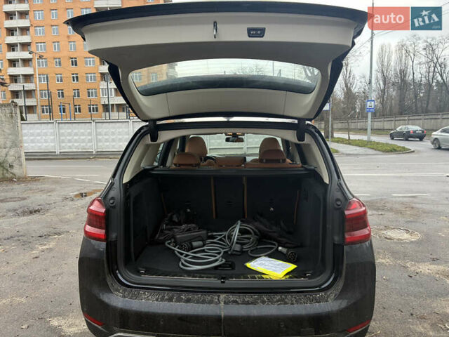 Чорний БМВ iX3, об'ємом двигуна 0 л та пробігом 147 тис. км за 29000 $, фото 32 на Automoto.ua