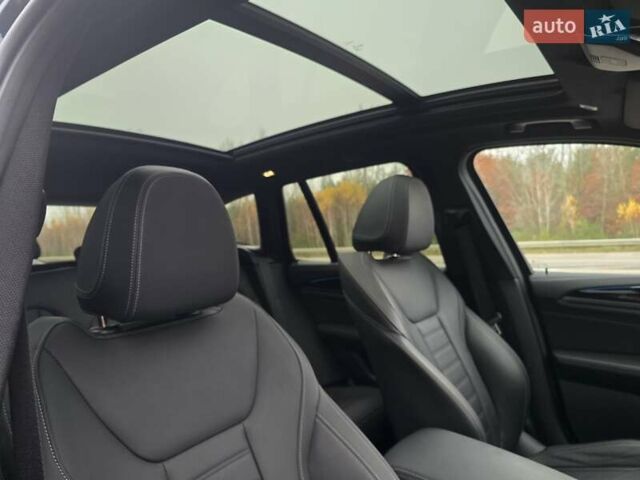 Черный БМВ iX3, объемом двигателя 0 л и пробегом 79 тыс. км за 34999 $, фото 91 на Automoto.ua