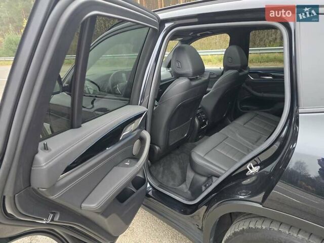 Черный БМВ iX3, объемом двигателя 0 л и пробегом 79 тыс. км за 34999 $, фото 67 на Automoto.ua