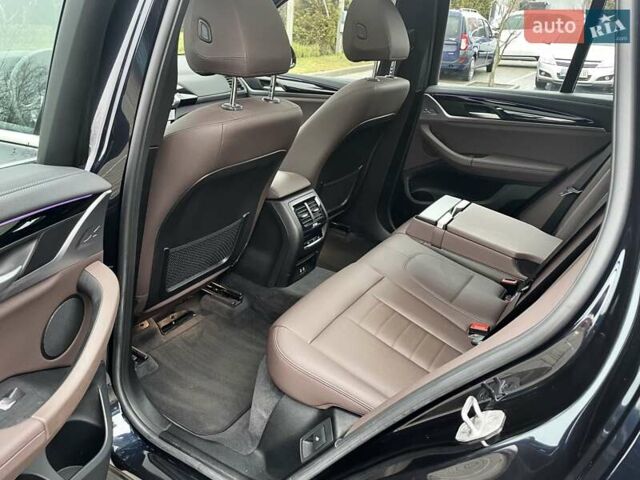 Чорний БМВ iX3, об'ємом двигуна 0 л та пробігом 97 тис. км за 31700 $, фото 24 на Automoto.ua