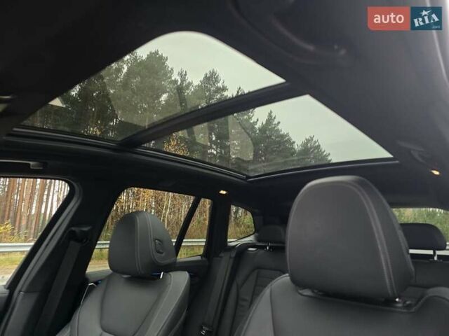 Черный БМВ iX3, объемом двигателя 0 л и пробегом 79 тыс. км за 34999 $, фото 59 на Automoto.ua