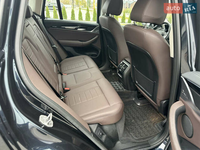 Черный БМВ iX3, объемом двигателя 0 л и пробегом 154 тыс. км за 29900 $, фото 6 на Automoto.ua