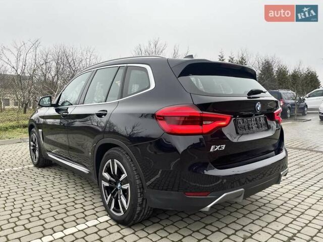 Чорний БМВ iX3, об'ємом двигуна 0 л та пробігом 97 тис. км за 31700 $, фото 8 на Automoto.ua