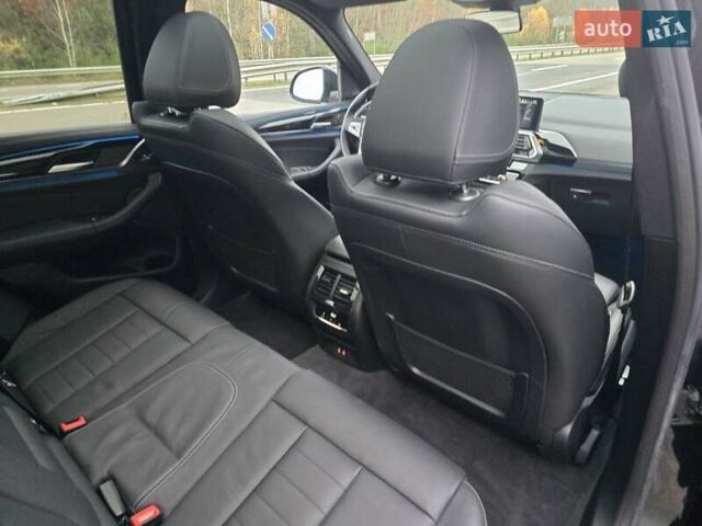 Черный БМВ iX3, объемом двигателя 0 л и пробегом 79 тыс. км за 34999 $, фото 83 на Automoto.ua