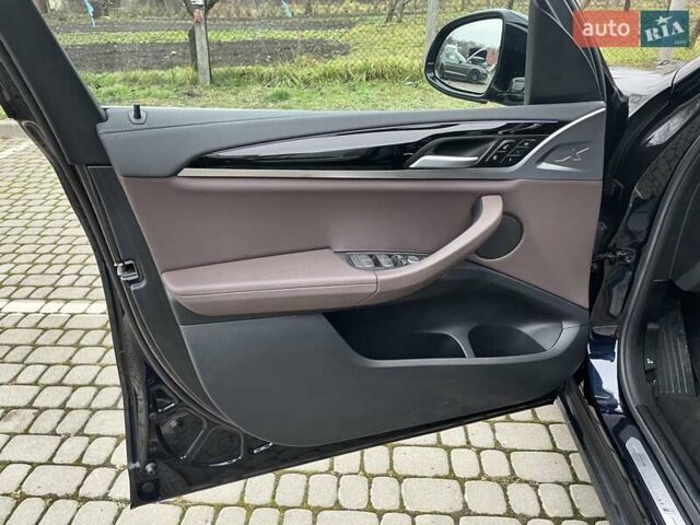 Чорний БМВ iX3, об'ємом двигуна 0 л та пробігом 97 тис. км за 31700 $, фото 16 на Automoto.ua