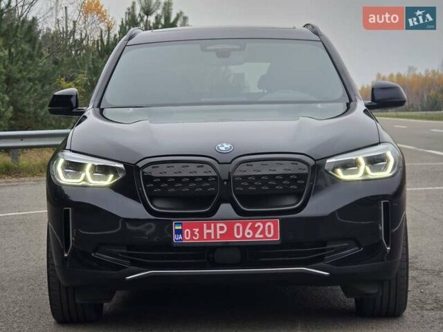 Черный БМВ iX3, объемом двигателя 0 л и пробегом 79 тыс. км за 34999 $, фото 13 на Automoto.ua