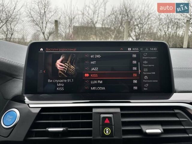 Чорний БМВ iX3, об'ємом двигуна 0 л та пробігом 97 тис. км за 31700 $, фото 51 на Automoto.ua