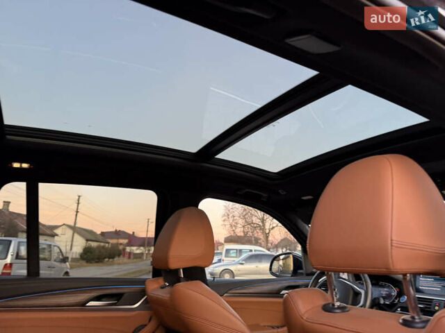 Черный БМВ iX3, объемом двигателя 0 л и пробегом 139 тыс. км за 35200 $, фото 27 на Automoto.ua