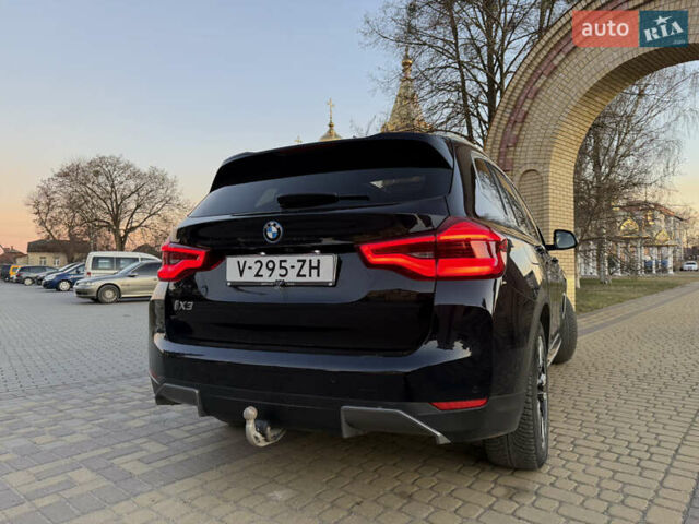 Черный БМВ iX3, объемом двигателя 0 л и пробегом 116 тыс. км за 35300 $, фото 6 на Automoto.ua