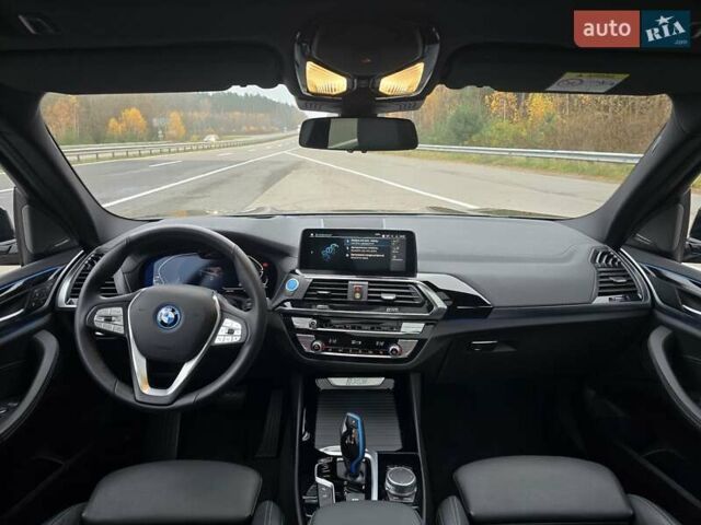 Черный БМВ iX3, объемом двигателя 0 л и пробегом 79 тыс. км за 34999 $, фото 99 на Automoto.ua