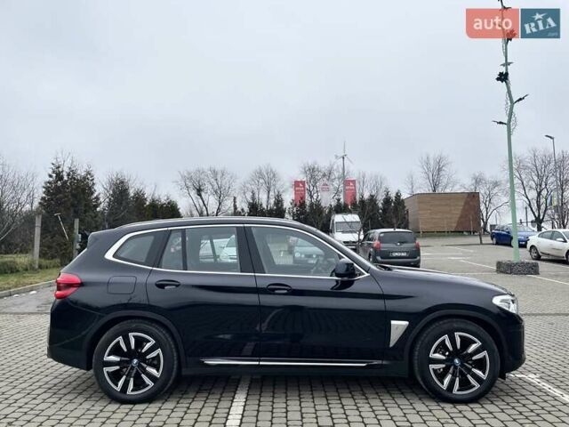 Чорний БМВ iX3, об'ємом двигуна 0 л та пробігом 97 тис. км за 31700 $, фото 6 на Automoto.ua