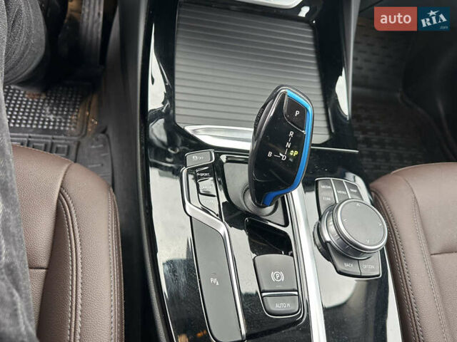 Черный БМВ iX3, объемом двигателя 0 л и пробегом 154 тыс. км за 29900 $, фото 19 на Automoto.ua