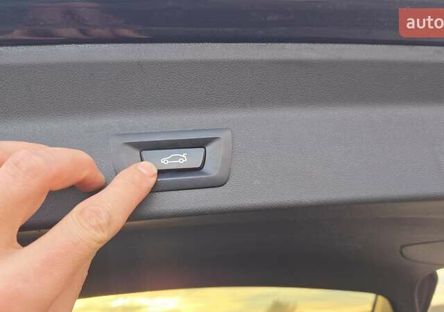 Черный БМВ iX3, объемом двигателя 0 л и пробегом 50 тыс. км за 41850 $, фото 50 на Automoto.ua