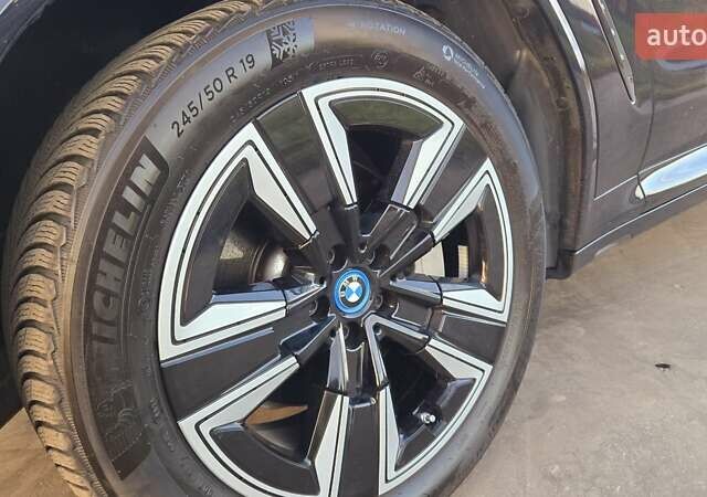Черный БМВ iX3, объемом двигателя 0 л и пробегом 50 тыс. км за 41850 $, фото 52 на Automoto.ua