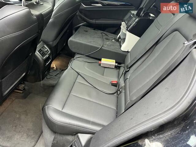Черный БМВ iX3, объемом двигателя 0 л и пробегом 60 тыс. км за 32000 $, фото 17 на Automoto.ua